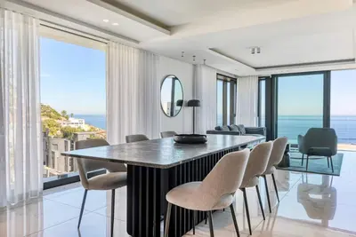 Image de Aurum Allure Apartment Bantry Bay-2-bedroom-with-phenominal-views/