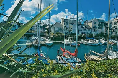 Image de 3 chambres à coucher à Falmouth