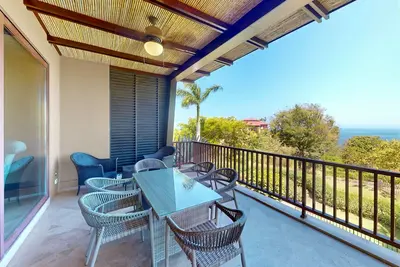 Image de Exquisite ocean-view villa with pool, balcony, & central Ac