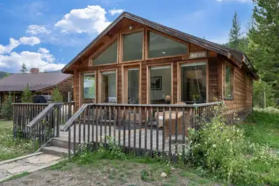 Image de Mountain Views, Beautiful Deck, Pet Friendly, Hiking Trails, Near Lake Granby!