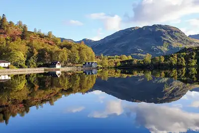 Image de 3 chambres à coucher à Stronachlachar
