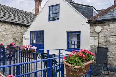 Image de 3 chambres à coucher à Swanage