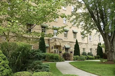 Image de Biltmore Hideaway