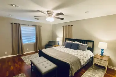 Image de Comfortable home in the heart of Conroe, Texas and minutes away from Lake Conroe