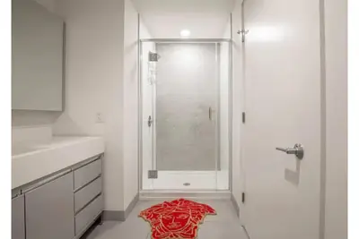 Image de Versace Inspired Sky View Condo!