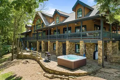 Image de Private Retreat with Majestic Views - Just 15 Minutes from Branson