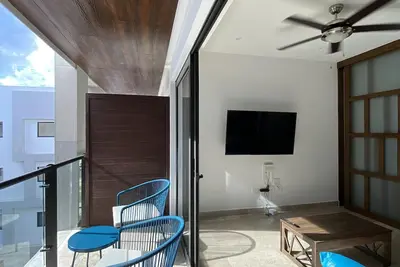 Image de Blue condo a few steps from the beach