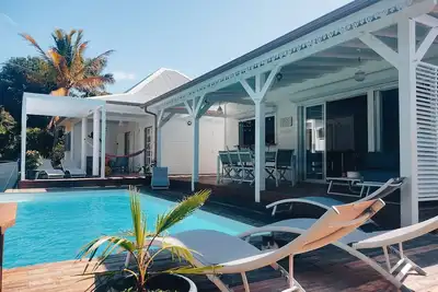 Image de Villa créole avec piscine proche plages pour 7 personnes