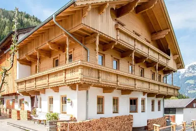 Appartement à Hainzenberg dans un domaine skiable