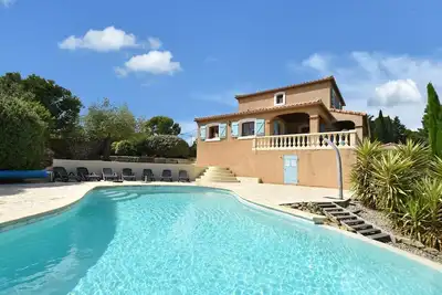 Image de Superbe Villa à Montbrun-des-Corbières