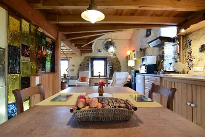 Image de Maison à Longueville avec Jardin & Étang