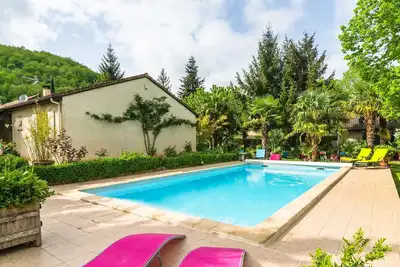 Image de Belle maison de vacances avec cour intérieure