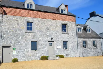 Image de Très charmante maison avec joli jardin et terrasse à Onhaye près de Dinant