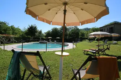 Image de Demeure de vacances Ă Apecchio avec piscine