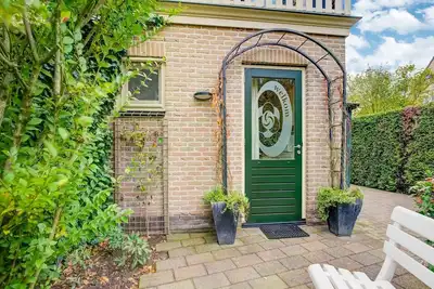 Image de Appartement chaleureux à Noordwolde avec balcon