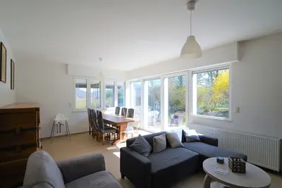 Image de Très jolie maison de vacances avec grand jardin et terrasse à Wépion