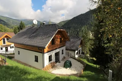 Image de Chalet à 200 m des téléskis avec sauna