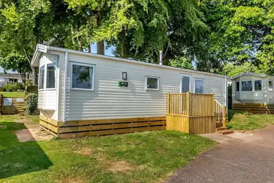 Image de Gold 3 Bedroom Caravan Pet