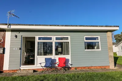 Image de Beachcomber, pet friendly, with a garden in Dartmouth