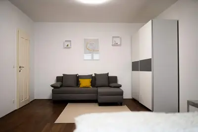 Image de Fully Furnished Family Apt near City Center ★ Luxurious Amenities ★