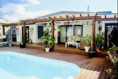Image de Jolie Villa avec piscine, à proximité de la mer