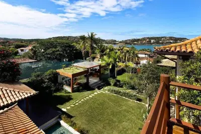 Image de Comfort and Refinement in Ferradura Beach - Buz032