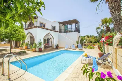 Image de Villa Euphoria - Trois Chambres Villa, Couchages 7