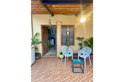 Image de Vibrant Luxury Bedroom near Electronic City #4