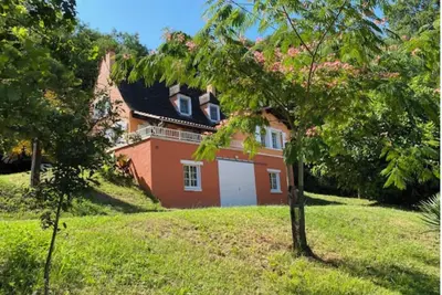 Image de Charmant cottage  Le Petit Quintefeuille  avec piscine / tennis - 6 pers