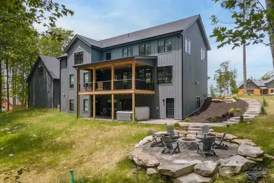 Image de Luxury Mountain Cabin w/ Game Room, Hot Tub & Views