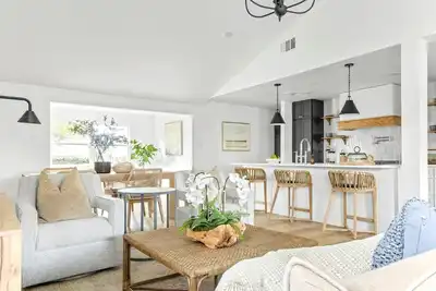 Image de Coastal Modern Dream Home in Prime North Dallas, 30+ Day Stays Allowed!