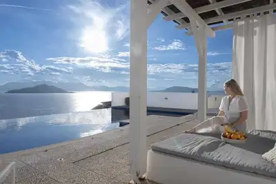 Image de The Magnificent Villa Melandrina is an exceptional and rare jewel on Aegina isla