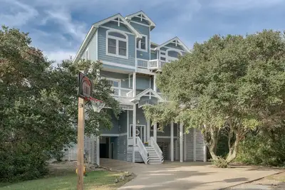 Image de 7725- Sun Kissed, | Soundside | Avon | Sleeps 14