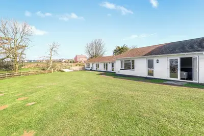 Surf Wave Apartment 2