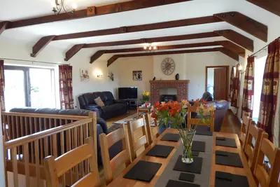 Image de Stunning location, superior quality barn, open all year, swimming pool, hot tub