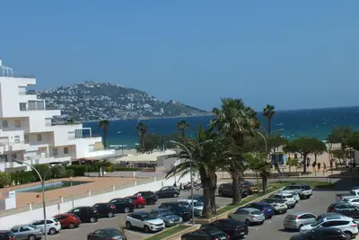 Image de Appartement à Roses proche plage pour 4 pers. avec Tv