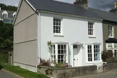 Image de House with wonderful views over the bay