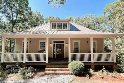 Image de Secluded Cottage near Wineries and Wedding Venues