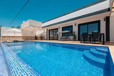 Image de Villa for 4 Sea Views and Lots of Privacy