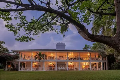 Private Oceanfront Luxury Retreat.