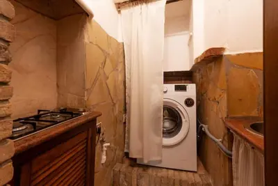 Image de [Old Town Cagliari]Typical Sardinian house