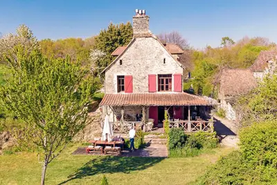 Image de Gîte confortable en Aquitaine avec cheminée