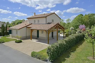 Image de Villa avec Wi-Fi, dans un environnement naturel