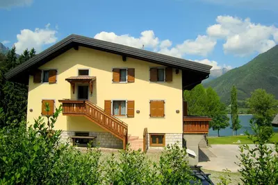 Image de Maison de vacances א Molina di Ledro avec terrasse