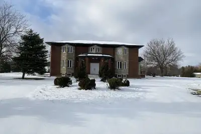 Beautiful Estate Home Getaway