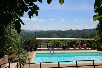 Image de Ferme avec vue sur la montagne et jardin privé
