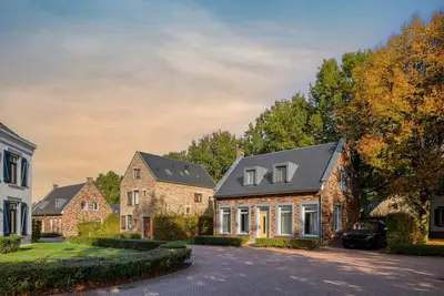 Image de Retraite spacieuse avec jardin