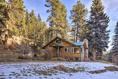 Image de Forest-View Creekside Cabins w/ 4 Acres!