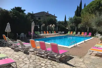 Image de Bel appartement à Loano avec une terrasse