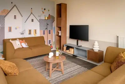 Image de Maison luxueuse avec bain Ă bulles